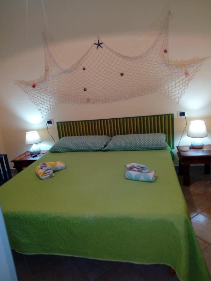 Villa Casa Bon' Aria Fronte Mare Sud Sardegna à La Maddalena  Extérieur photo