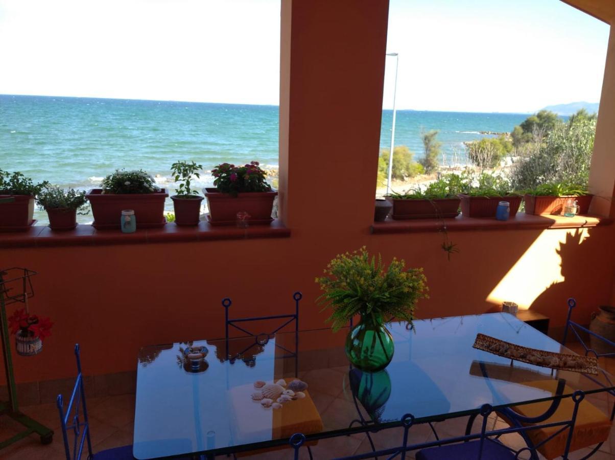 Villa Casa Bon' Aria Fronte Mare Sud Sardegna à La Maddalena  Extérieur photo
