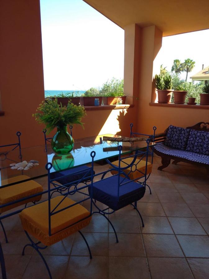 Villa Casa Bon' Aria Fronte Mare Sud Sardegna à La Maddalena  Extérieur photo