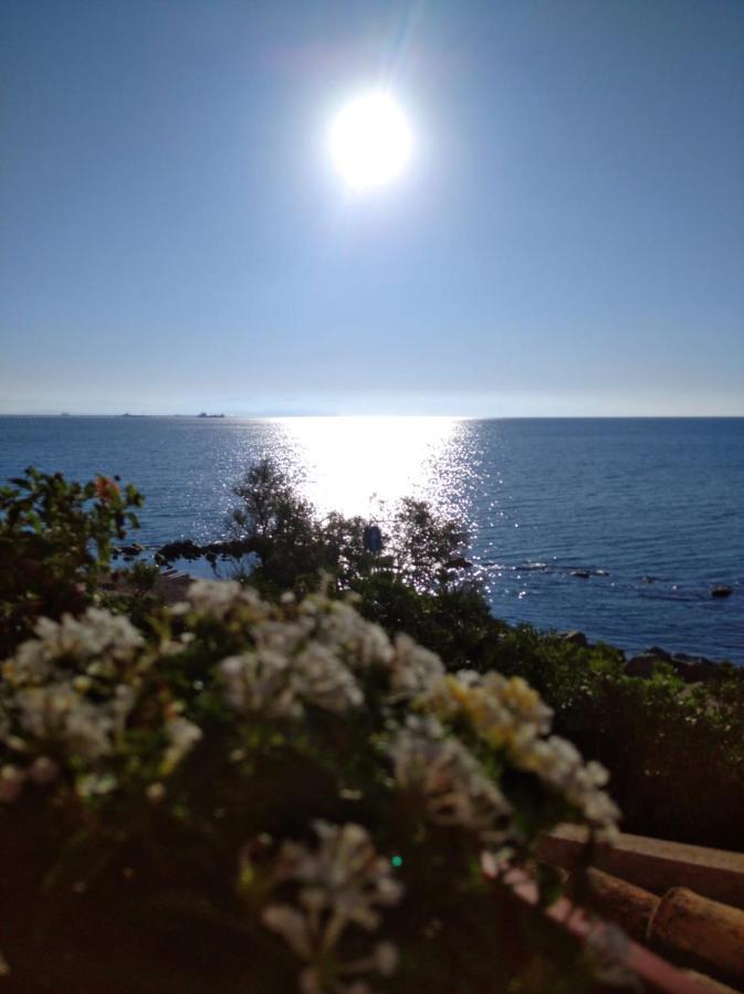 Villa Casa Bon' Aria Fronte Mare Sud Sardegna à La Maddalena  Extérieur photo